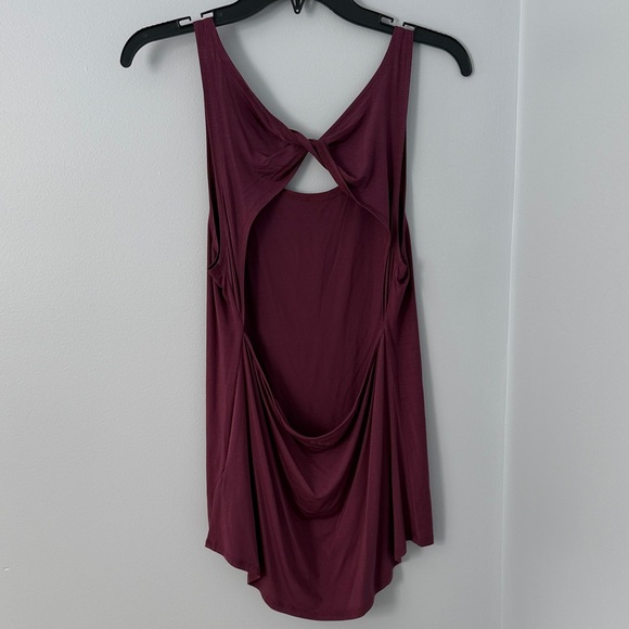 Pure Barre by Tavi, Plum Tank Top with Open Back, Size Small - Picture 3 of 6